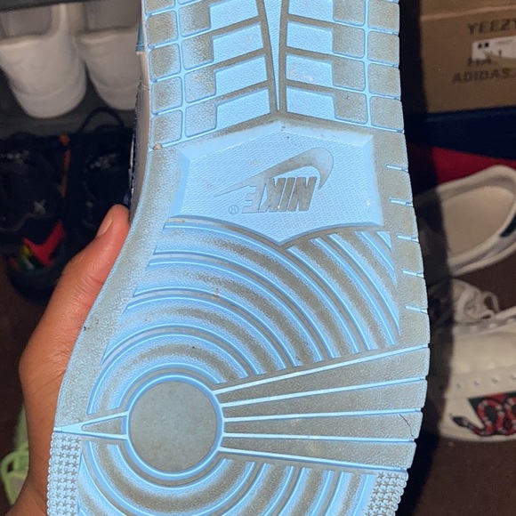 Jordan 1s main image 6